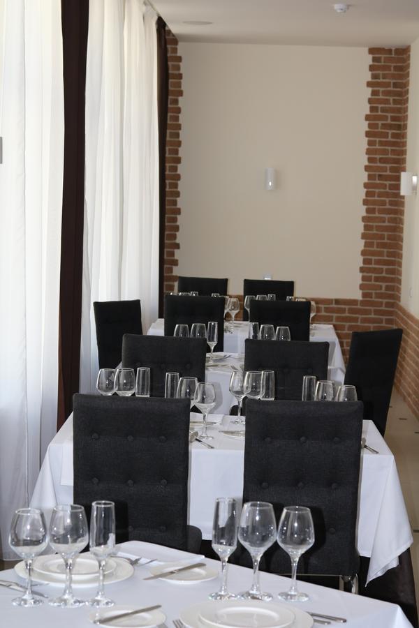 Smart Boutique Hotel Vitebsk Eksteriør billede